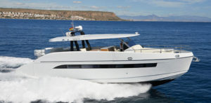 Astondoa 63 Top Deck