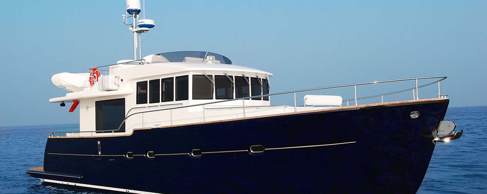 Яхты Cantieri Estensi