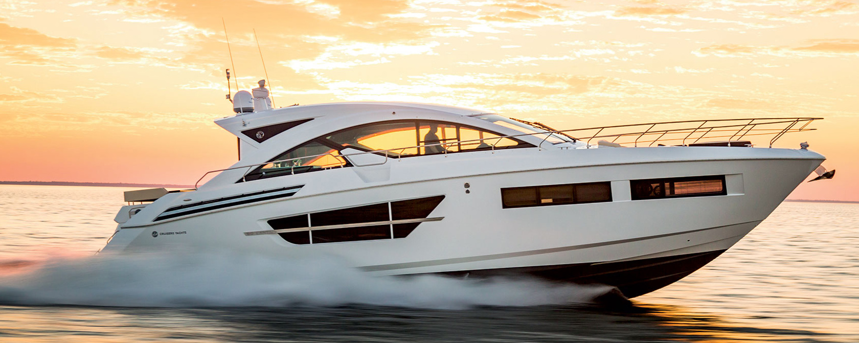 Яхты Cruisers Yachts