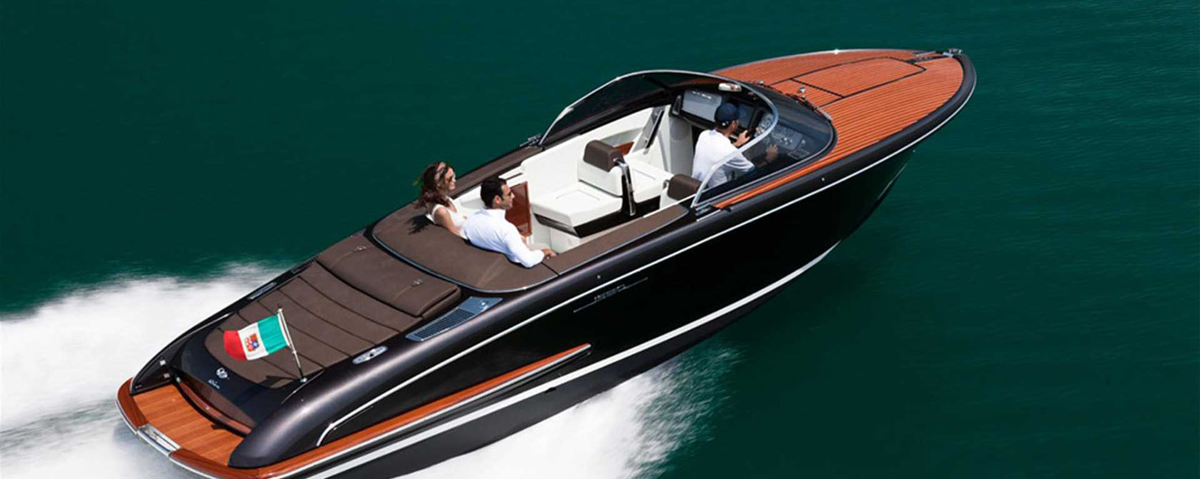 Яхты Riva