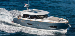 Azimut Magellano 43 HT